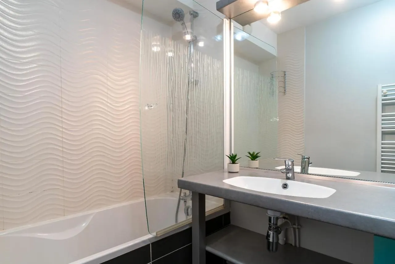 Les Thermes 515 - Appt Avec Piscine Partagee Concarneau 0*,  Frankreich