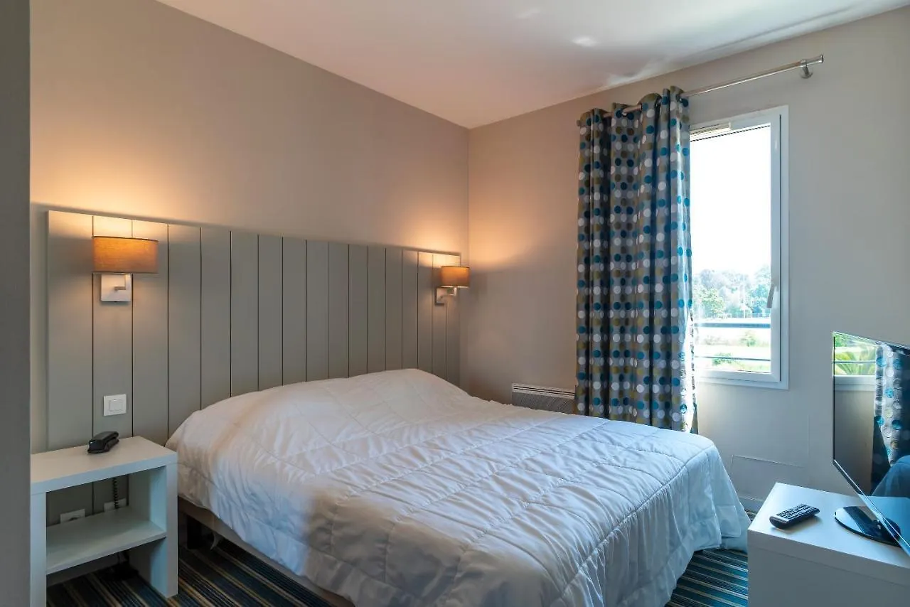Apartment Les Thermes 515 - Appt Avec Piscine Partagee Concarneau